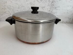 Vintage Revere Ware 1801 copper clad bottom 4 1/2 qt stock pot and lid